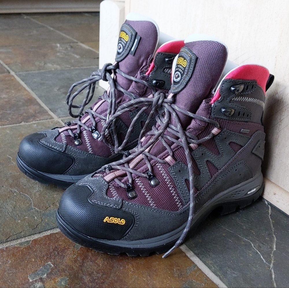 BRAND NEW ASOLO WOMEN NEUTRON WATERPROOF GORETEX HIKING BOOTS